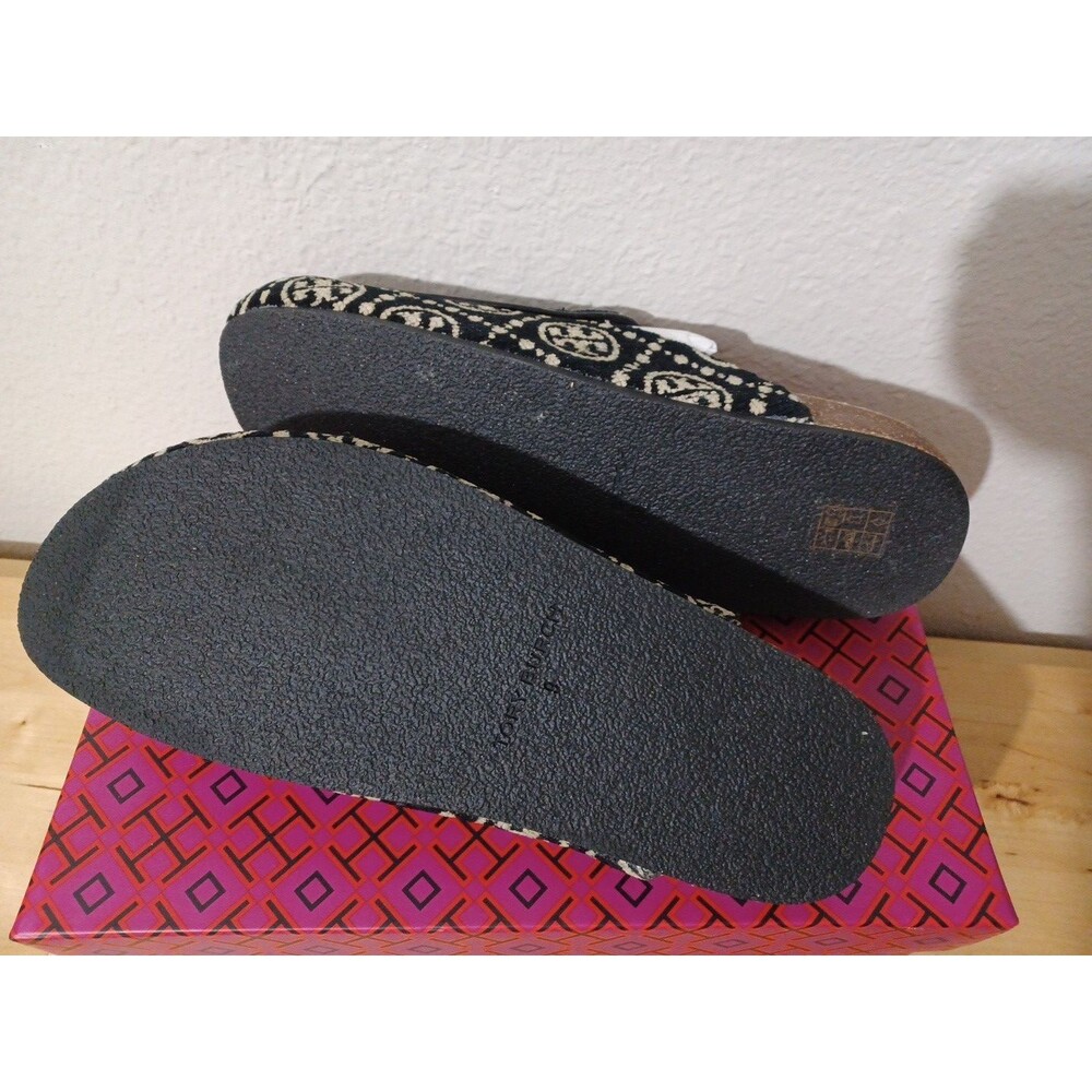 Tory Burch T Monogrammed Tory Charm Mules Clogs Size 9 Black Cream New In Box - Picture 8 of 10